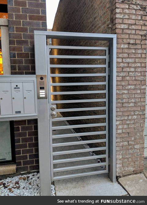"Security Gate" That can also be used as a ladder