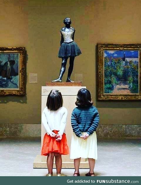 The silent dialogue of art