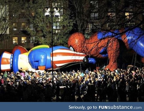 Spider-Man eating Uncle Sam’s ass for Thanksgiving