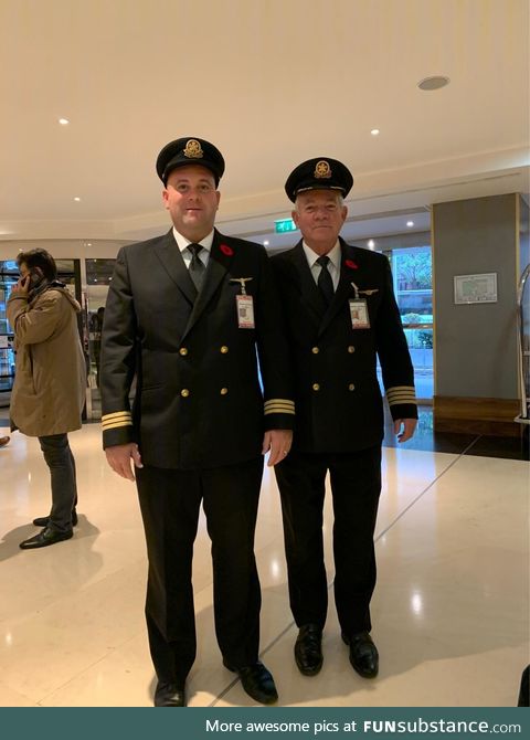 Father and son pilots got to fly together on dad's last flight. He's retiring after 41