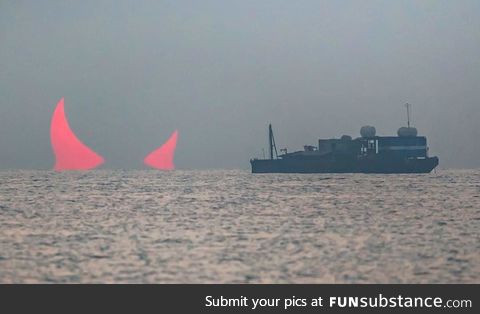 Rare picture of Devil's horn sunrise