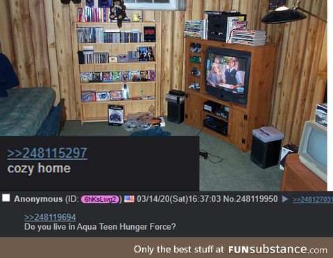 Anon shows off his cozy home