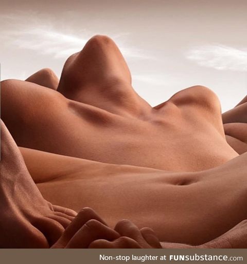 Sand nudes