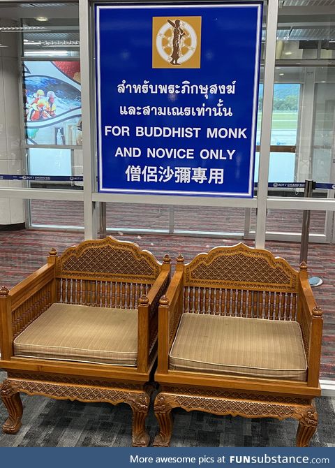 Buddhist monks get special seats at Thai airports, apparently