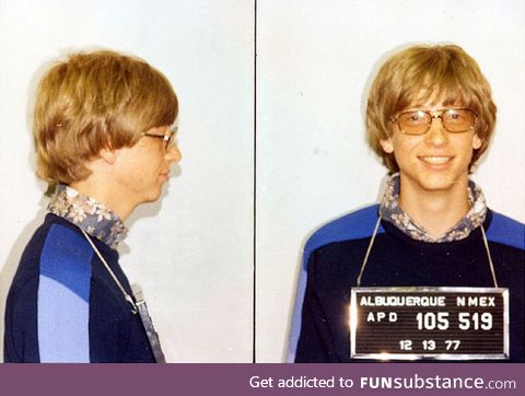 Bill Gates arrested in 1977 after attempting to implant microchips in his friends