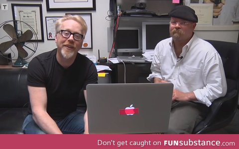 Damn, I wish I knew what laptop they were using