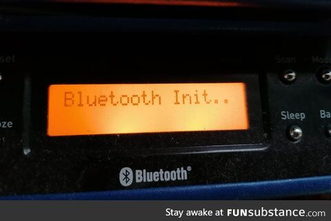 The first bluetooth device in Britain is released
