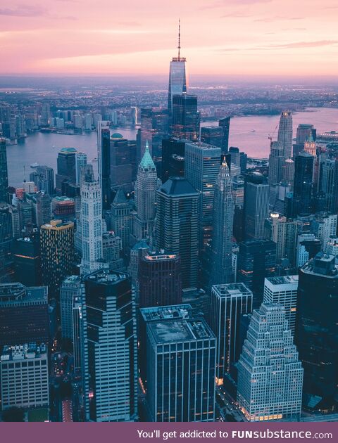 NYC from an open door helicopter. Shot on Canon 1DX Mark II with a EF 24-70mm f/4L IS USM