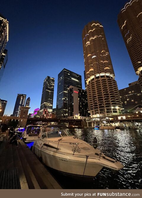 (OC) Chicago Riverwalk on a summer night