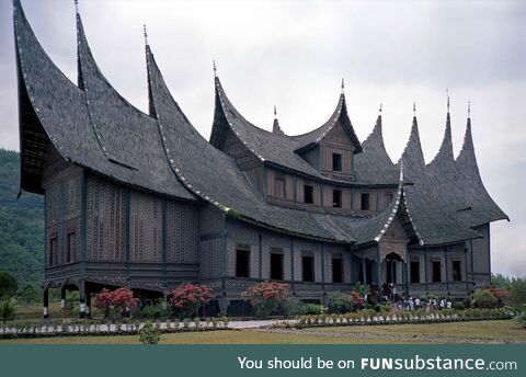 An amazing roof over a longhouse