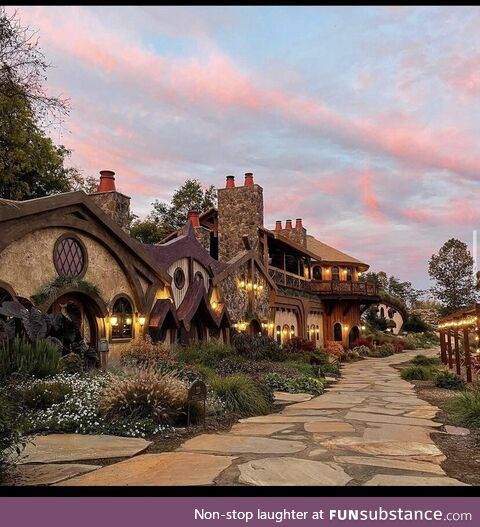 Been hunting for the perfect venue for years. THIS is where I’m getting married
