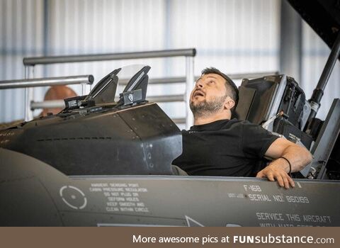 Zelenskyy in an F-16
