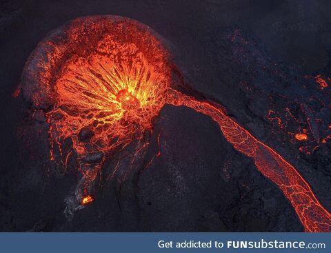 Incredible detail to stop and stare on this Icelandic volcano