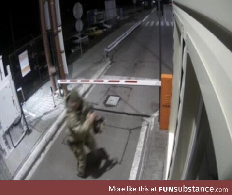 [OC] Last image from the Ukraine/Russia border crossing before the feed was cut