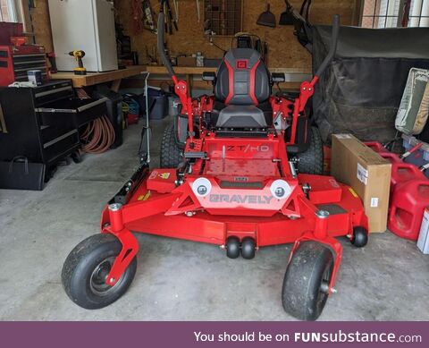 Friend put a pair of googly eyes on his zero turn mower