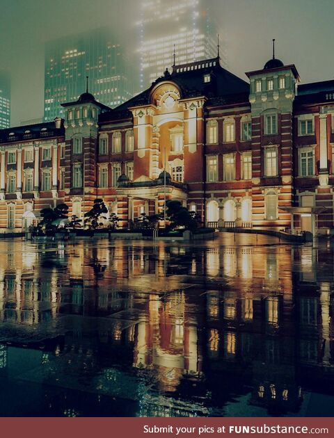 Tokyo station