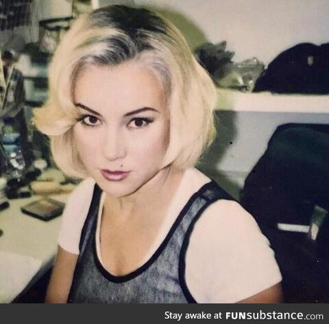 Jennifer Tilly in the Late 90s