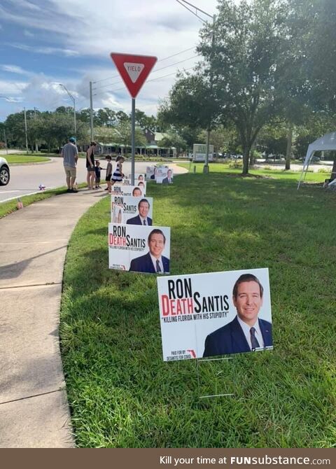 Florida just passed NY in cases. These signs are now all around Florida