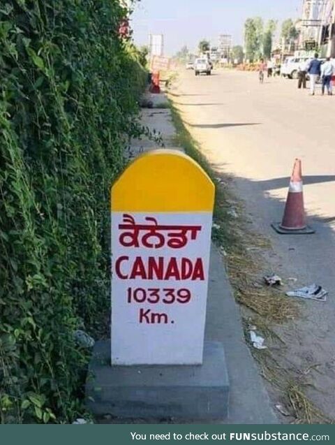Signboard to Canada in Punjab, Pndia