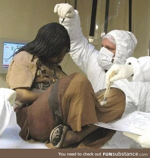 The 15-year-old girl who remained frozen on top of a mountain for 500 years