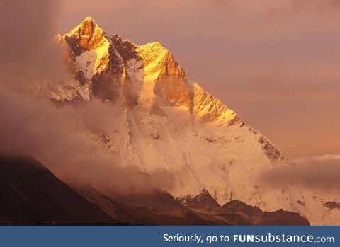 Morning red mountains in Everest