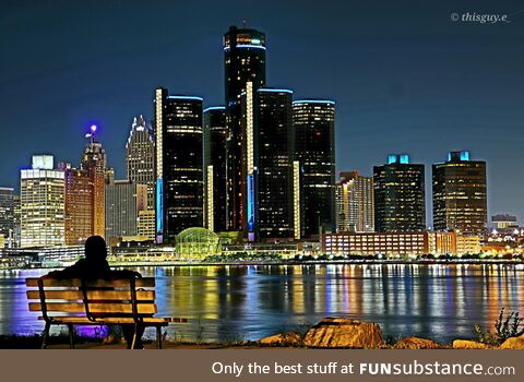 (OC) Detroit from Canada at Night