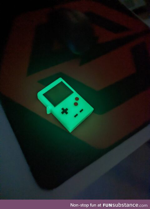 Glow in the dark GameBoy Lighter