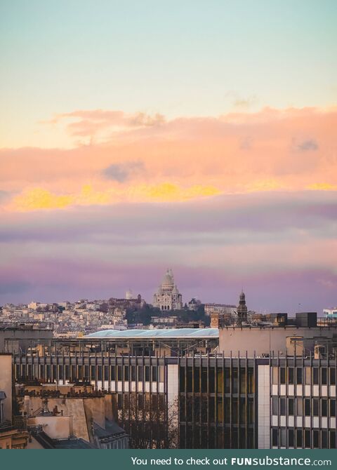 Skyline views of Paris