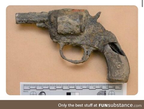 Toronto police posted this pic on their social media with “Off The Streets This Week”