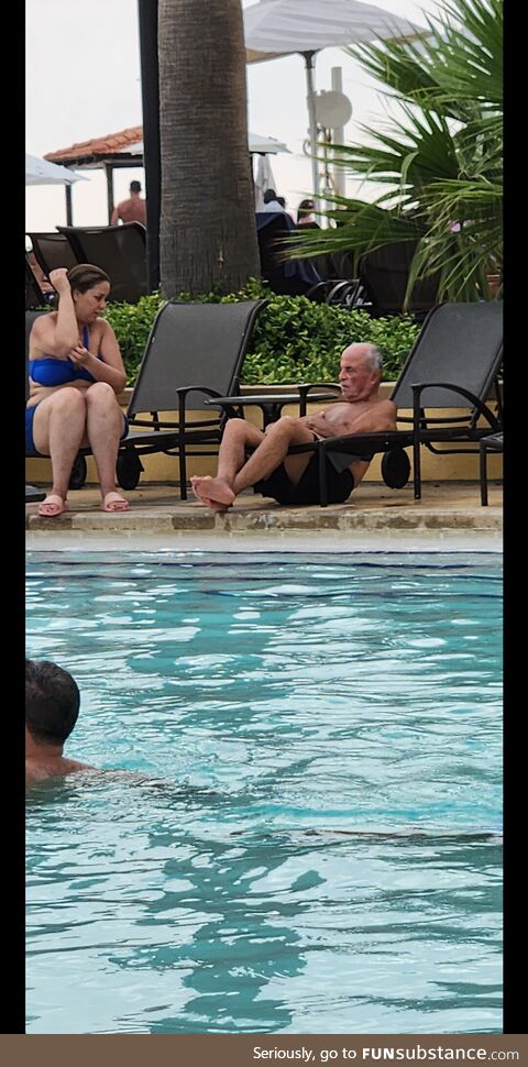 This guy fell through chair and continued sitting for the next hour like this. Zero f*cks