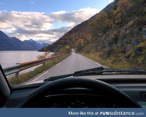 [OC] A drive on Norwegian back roads