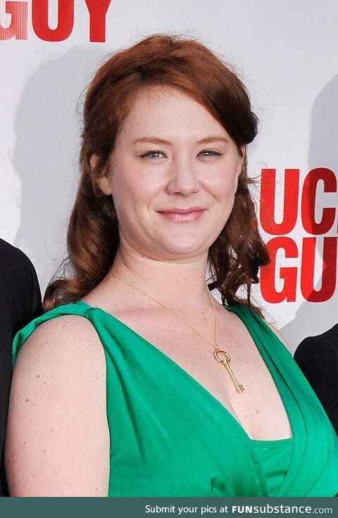 Tom Hanks’ daughter is just Tom Hanks with red hair