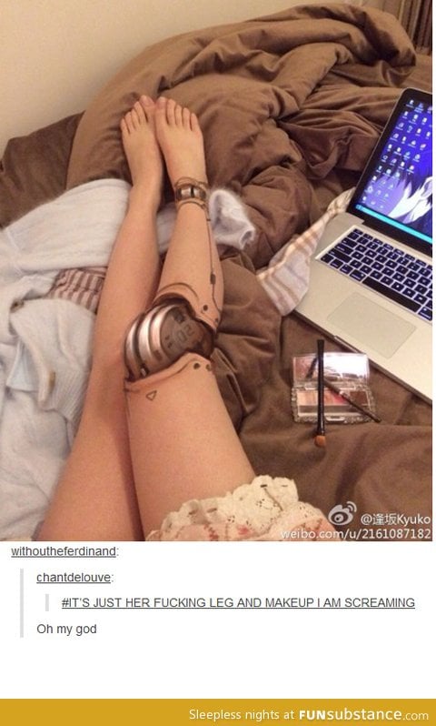 Robot leg makeup