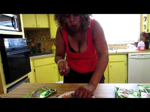 GloZell's Warhead Challenge. LMAO at her mom XD